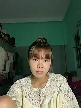 Cry sexy online show from May 9, 2026, 4:32 pm
