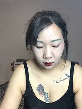 rourould-03 online show from May 7, 2026, 1:58 pm