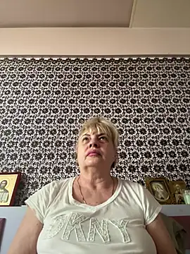 AnastasiaGrey777 online show from June 18, 2026, 5:17 am