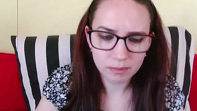 Snapshot of EmilyHotAngel chatting on June 24, 2026, 2:26 pm EmilyHotAngel online show from June 24, 2026, 2:26 pm