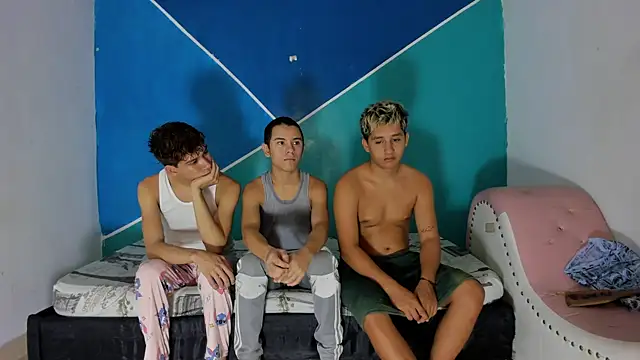 wild boys zs online show from July 16, 2026, 9:28 am