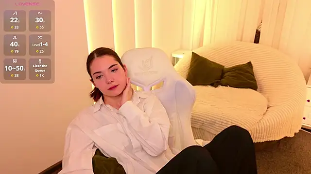 Sindell cryell online show from June 6, 2026, 9:42 pm