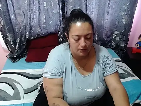 FabritziAPiel online show from May 27, 2026, 2:35 pm