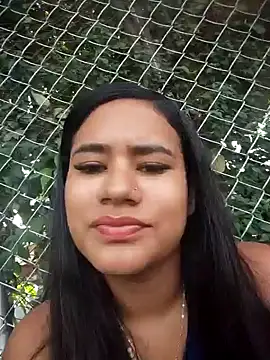 Snapshot of AntonellaMonroew chatting on June 20, 2026, 8:36 pm AntonellaMonroew online show from June 20, 2026, 8:36 pm