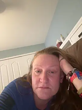 Kellilyn10 online show from June 21, 2026, 2:17 am