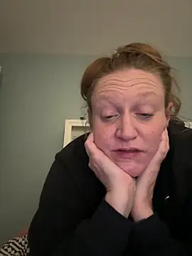 Kellilyn10 online show from June 3, 2026, 5:08 am