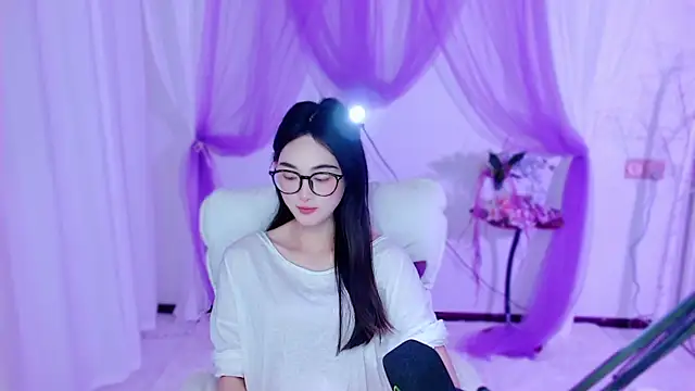 Tili Lucky online show from May 22, 2026, 1:14 am
