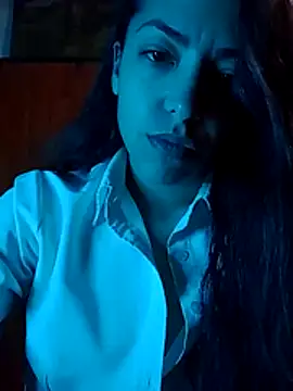 Snapshot of CasiTuya chatting on June 24, 2026, 4:33 am CasiTuya online show from June 24, 2026, 4:33 am