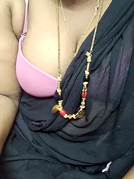 Snapshot of tamilkavitha123 chatting on July 14, 2026, 4:39 am tamilkavitha123 online show from July 14, 2026, 4:39 am