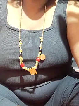 tamilkavitha123 online show from May 23, 2026, 1:43 pm