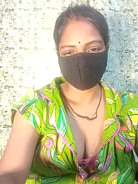 Juli 80 online show from July 18, 2026, 6:38 pm