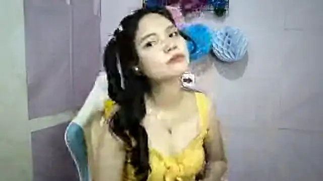 FerminaBoutwell online show from May 29, 2026, 2:23 pm