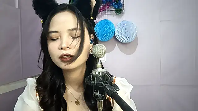 FerminaBoutwell online show from May 23, 2026, 9:08 am