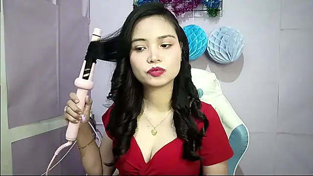 FerminaBoutwell online show from May 26, 2026, 1:31 pm