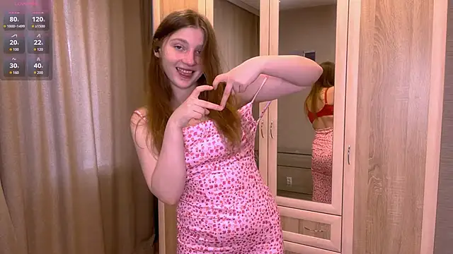 Snapshot of Little_Lilia chatting on May 28, 2026, 3:51 pm Little Lilia online show from May 28, 2026, 3:51 pm