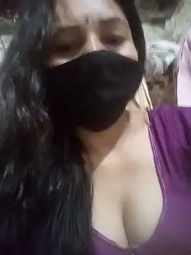 Komal Bhabhi4u online show from May 18, 2026, 1:27 pm