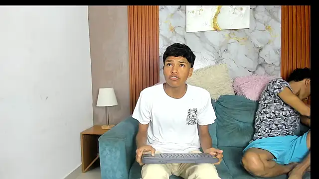 BOUL GUYS online show from July 19, 2026, 1:03 am