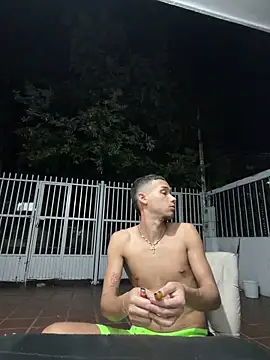 friends lust latin online show from June 27, 2026, 3:01 am