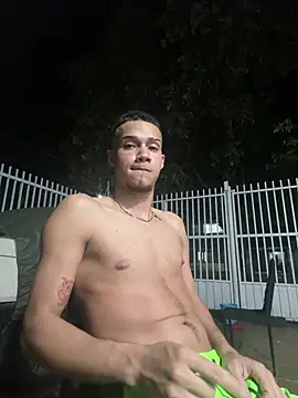 friends lust latin online show from June 14, 2026, 3:41 am