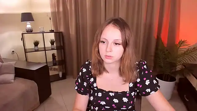 MilanaRare online show from July 11, 2026, 5:57 pm