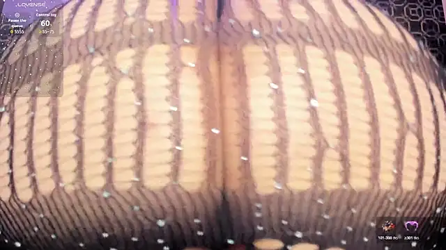MadisonLintzz online show from May 28, 2026, 1:06 pm