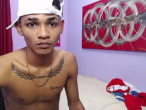 black twinks online show from May 14, 2026, 4:09 am