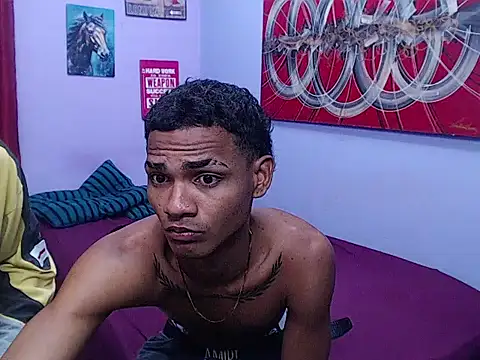 black twinks online show from May 21, 2026, 4:32 am