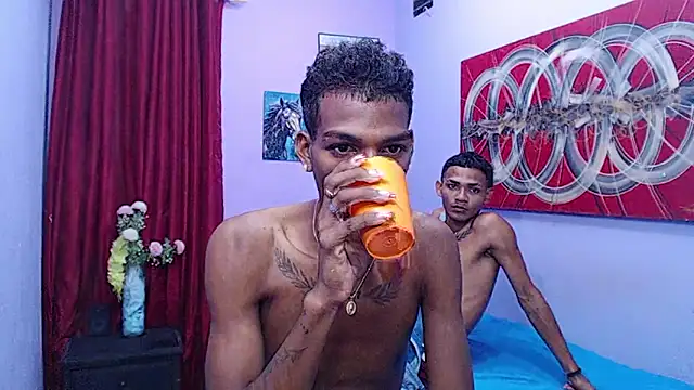 black twinks online show from May 29, 2026, 1:39 pm
