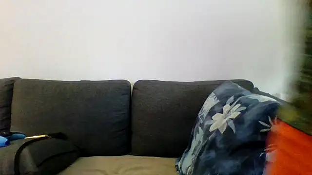 Andromede93 online show from May 19, 2026, 7:26 am
