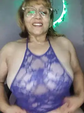 vitaminafranccesca online show from June 7, 2026, 4:28 am