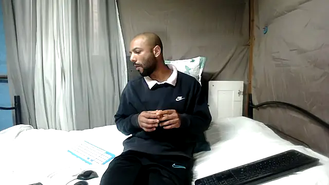 Camodick online show from July 13, 2026, 2:49 pm