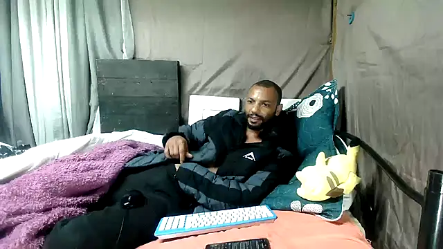 Camodick online show from June 20, 2026, 12:37 am
