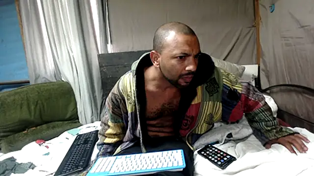 Camodick online show from July 18, 2026, 12:47 pm