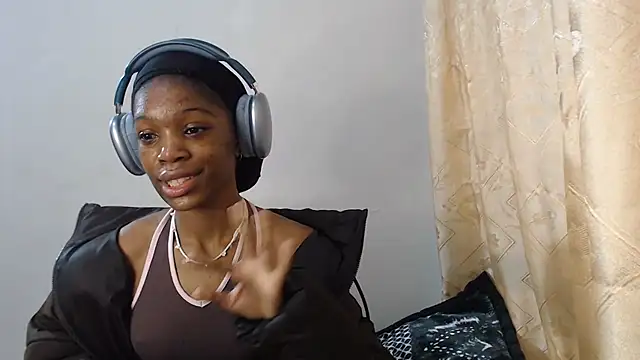 PetiteBarbie 05 online show from July 23, 2026, 6:22 am