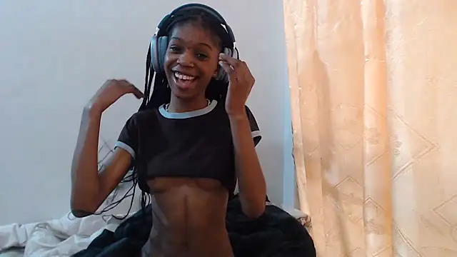PetiteBarbie 05 online show from July 14, 2026, 10:21 am