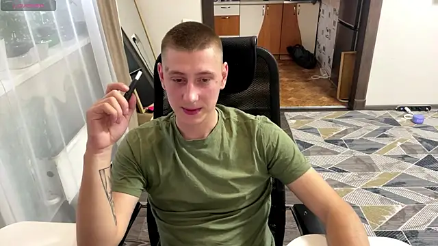 Keksik  online show from May 23, 2026, 12:59 pm