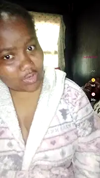 ChubbyMidgetxxx19 online show from July 23, 2026, 9:50 am