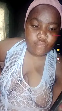 ChubbyMidgetxxx19 online show from July 14, 2026, 12:44 pm