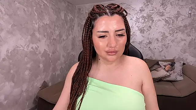 SophiePale online show from February 13, 2025, 10:34 am