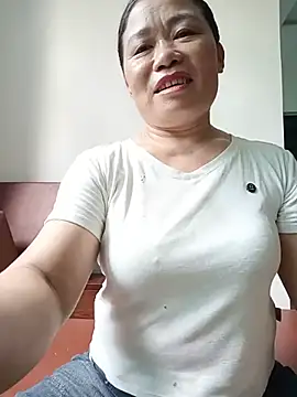 -Lytina- online show from June 22, 2026, 3:12 am