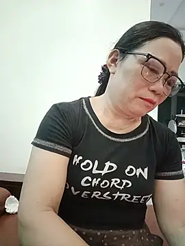 -Lytina- online show from July 13, 2026, 11:20 am