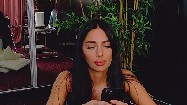 VanessaVosss online show from June 20, 2026, 5:07 pm