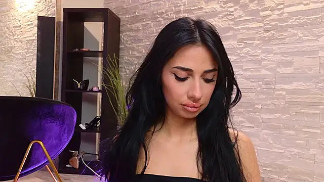 VanessaVosss online show from June 2, 2026, 5:57 pm