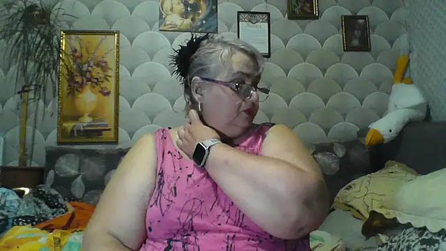 Snapshot of MarinaFarina53 chatting on July 18, 2026, 7:11 pm MarinaFarina53 online show from July 18, 2026, 7:11 pm