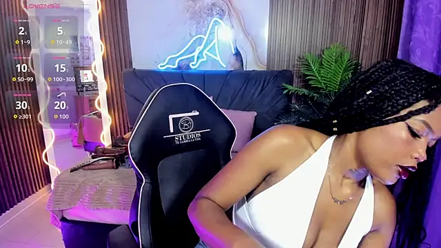 Snapshot of CRISTALBROKE_TAY chatting on June 13, 2026, 7:23 pm CRISTALBROKE TAY online show from June 13, 2026, 7:23 pm