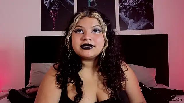 Snapshot of WickedLemon chatting on July 19, 2026, 1:58 am WickedLemon online show from July 19, 2026, 1:58 am