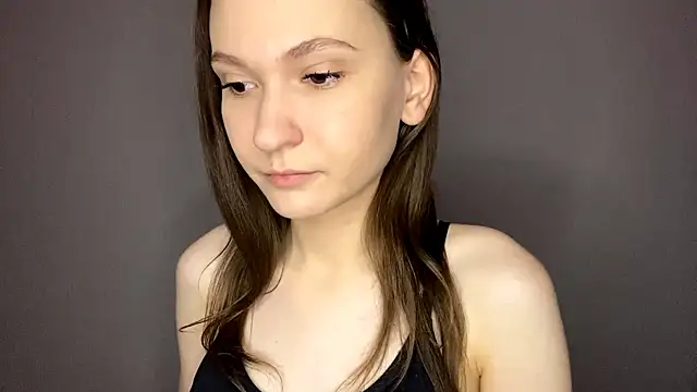 AlmetaHafley online show from May 16, 2026, 1:37 am