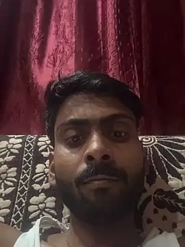 Moodupsex online show from May 8, 2026, 5:50 pm
