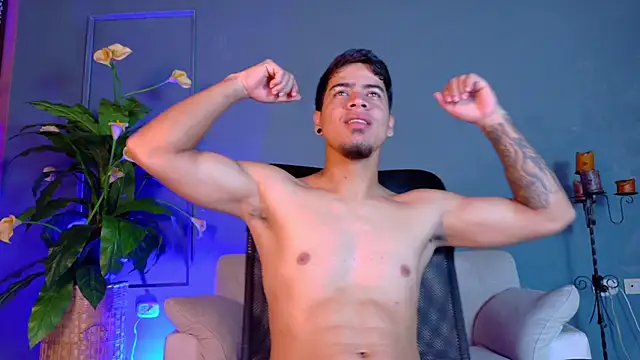 criss hardcock  online show from May 30, 2026, 2:29 am