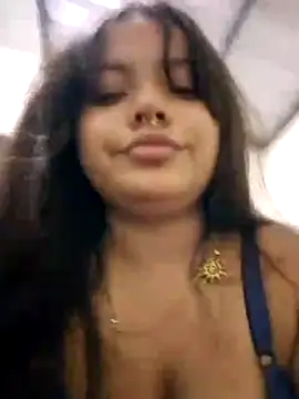 Daniela-Peruana online show from May 22, 2026, 5:16 am